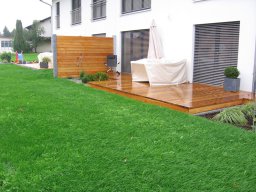 Holzterrasse